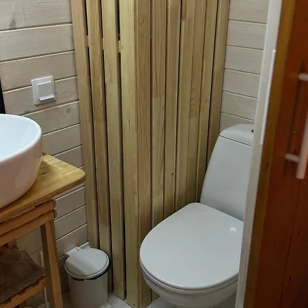 Хижа * Nizhnyaya Rozhanka
