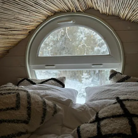 Holiday home Хижа *